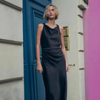 Damen Satin Maxikleid mit tiefem Rückenausschnitt