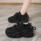 Damen Sportliche Sneaker mit atmungsaktiver Mesh-Oberfläche und dämpfender Laufsohle R&B