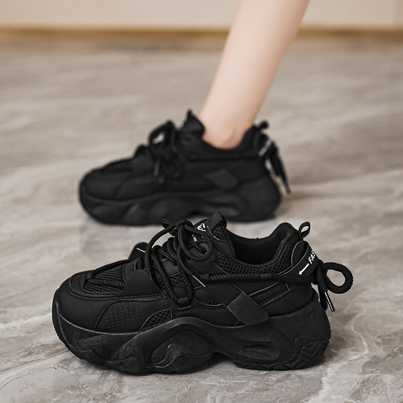 Damen Sportliche Sneaker mit atmungsaktiver Mesh-Oberfläche und dämpfender Laufsohle R&B