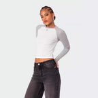 Damen Langarmshirt mit Kontrastärmeln und figurbetontem Schnitt R&B