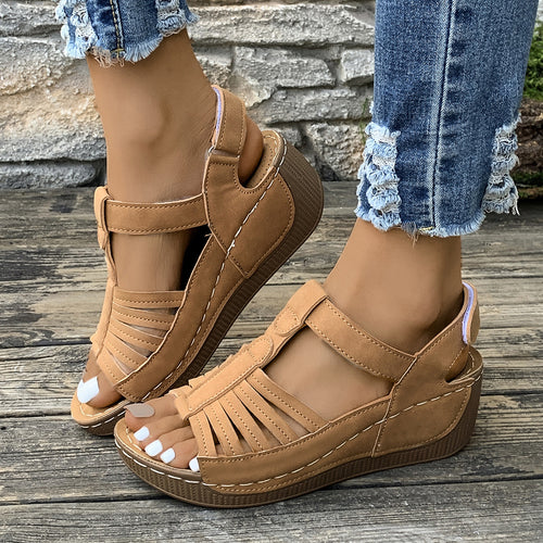 Damen Wedge-Sandalen mit elegantem Riemen und luftiger Zehenöffnung R&B