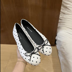 Damen klassische Ballerinas mit verspieltem Punktmuster und dekorativem Schleifendetail R&B