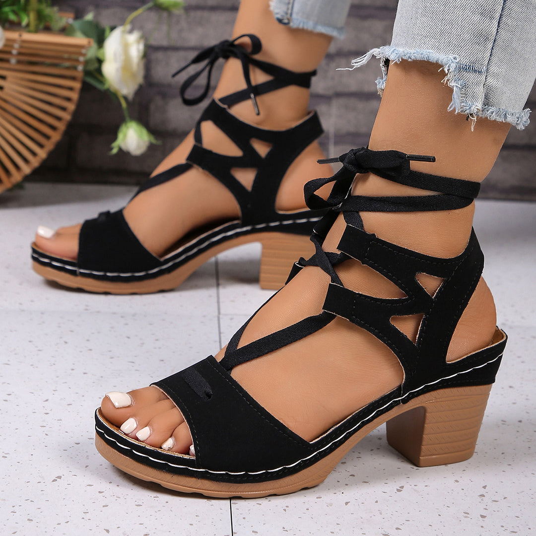 Damen modische Riemchen-Sandalen mit dekorativem Knoten R&B