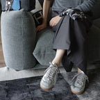 Damen Sneaker im modernen Metallic-Look mit rutschfester Sohle und komfortabler Polsterung R&B