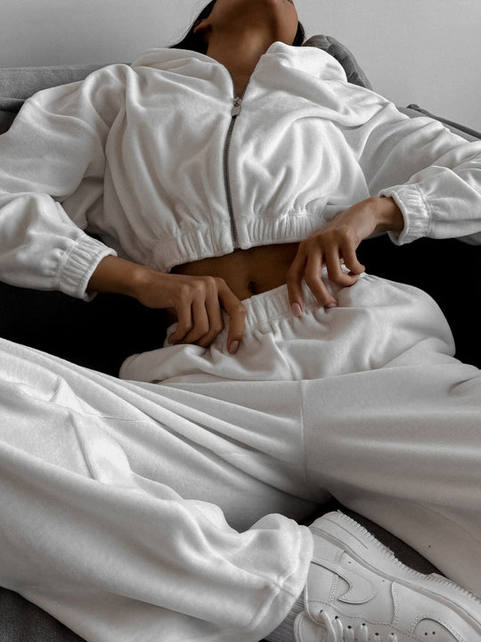 Damen Sportliches Fleece-Set mit hochschließendem Reißverschluss und elastischem Bund R&B