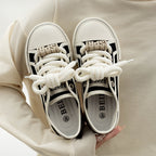 Damen Klassische und bequeme Sneakers mit lässigem Design