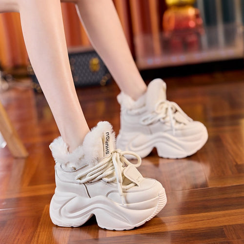 Damen Hochflorige Sneaker mit trendigem Futter und rutschfester Sohle R&B
