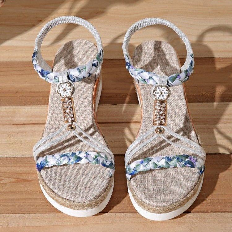 Damen Wedge-Sandaletten mit floralen Verzierungen und komfortablem Fußbett R&B