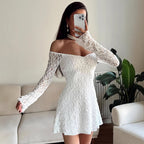 Damen Spitzenkleid mit langen Ärmeln und transparentem Detail R&B
