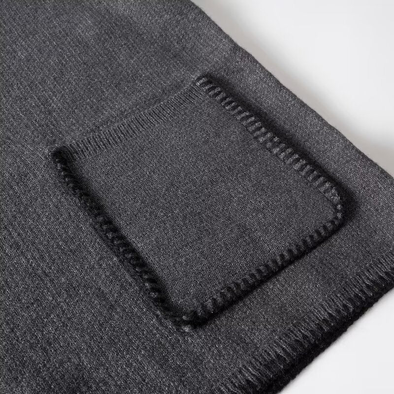 Damen lässiger Strickpullover mit V-Ausschnitt und praktischen Taschen R&B