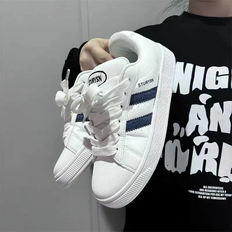 Damen Sportliche Sneaker mit klassischem Streifendesign R&B