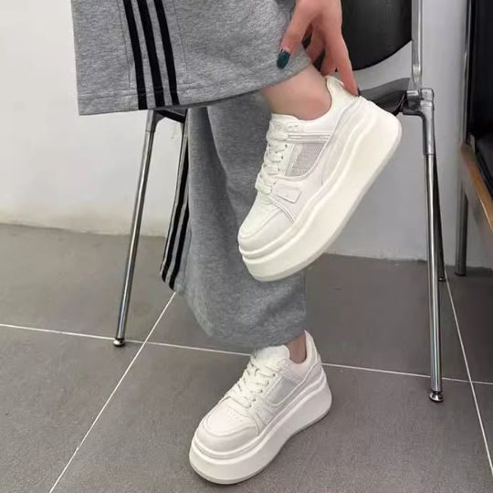 Damen sportive Sneakers mit doppelter Sohle und Kontrastnähten R&B