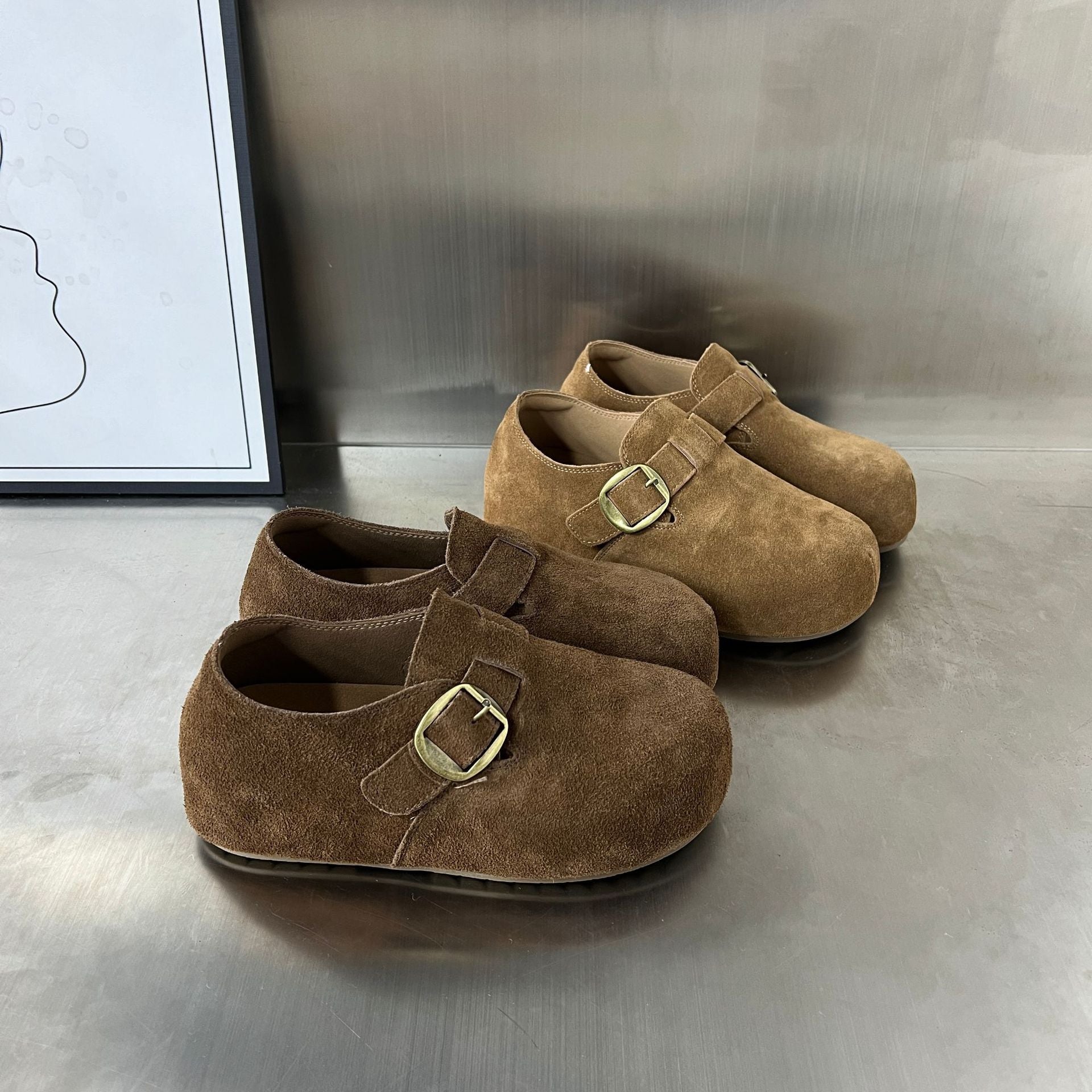 Damen Komfortable Wildleder-Clogs mit dekorativem Schnallenverschluss R&B