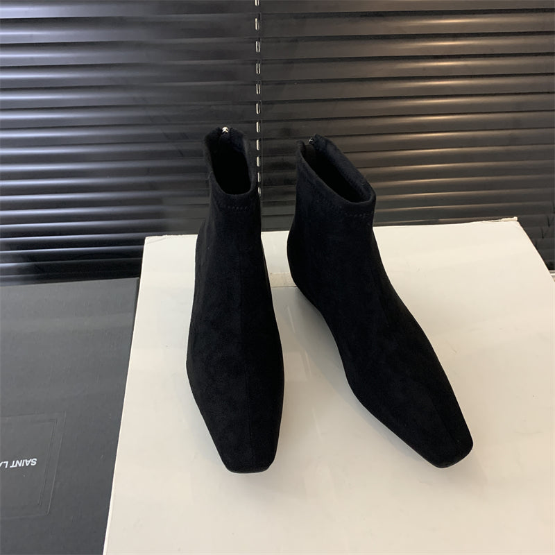 Damen modische Ankle Boots aus feinem Wildleder mit spitzem Schnitt und leichter Keilsohle R&B
