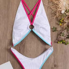 Damen Badeanzug mit verführerischem Cut-Out und modischen Akzenten R&B