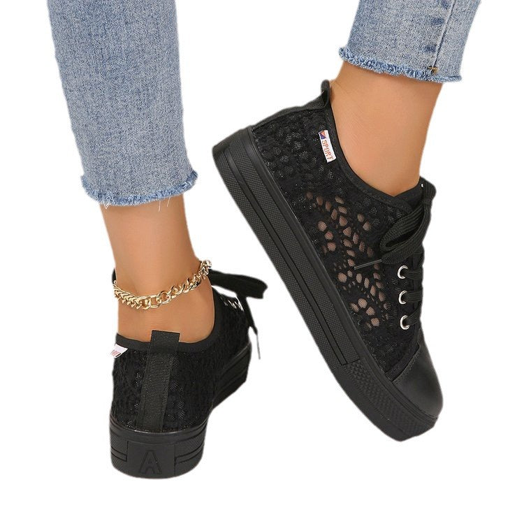 Damen luftige Sneaker mit floraler Häkeloptik und bequemem Plateau R&B