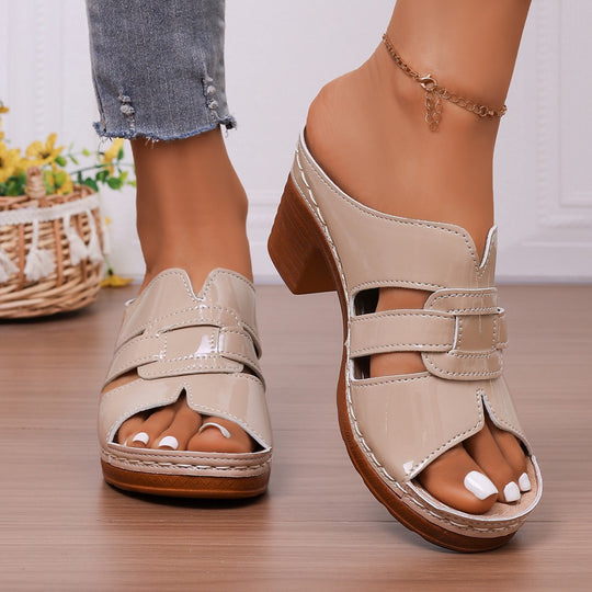 Damen Komfortable und elegante Plattform-Pantoletten mit Dekorativem Riemen R&B
