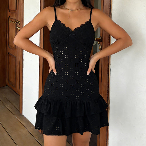 Damen Kleid mit verschnürbarem Ausschnitt und voluminösem Rüschensaum R&B