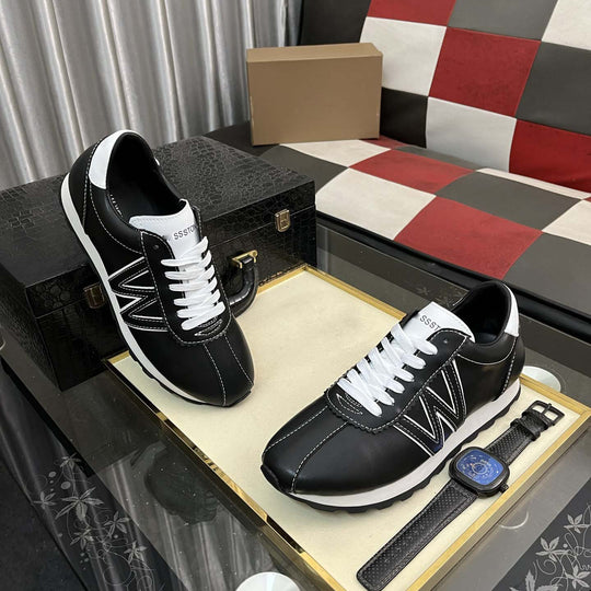 Damen Sportliche Sneaker mit komfortablem Fußbett und rutschfester Sohle R&B