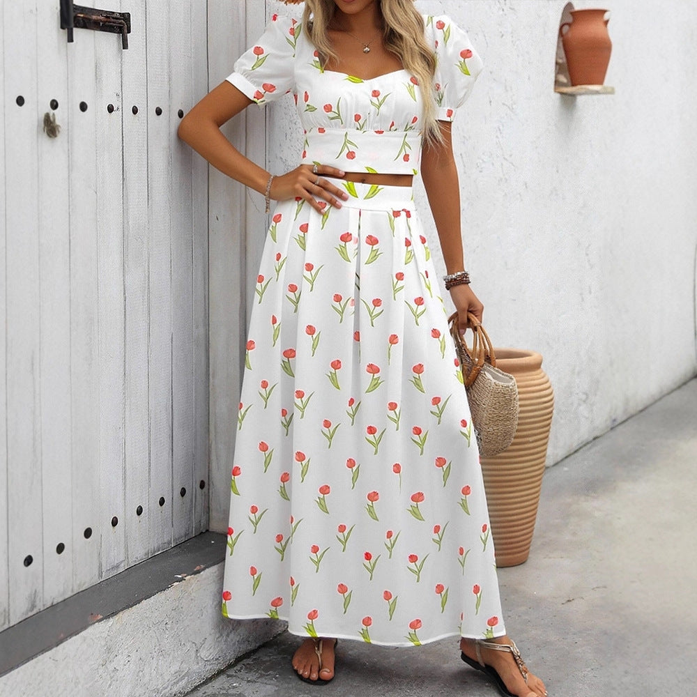 Damen Maxikleid mit floralen Akzenten und taillierter Silhouette EB