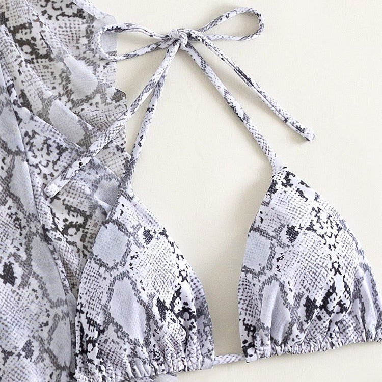 Damen Triangel-Bikini mit schicker Schlangeffekt-Wickelhose