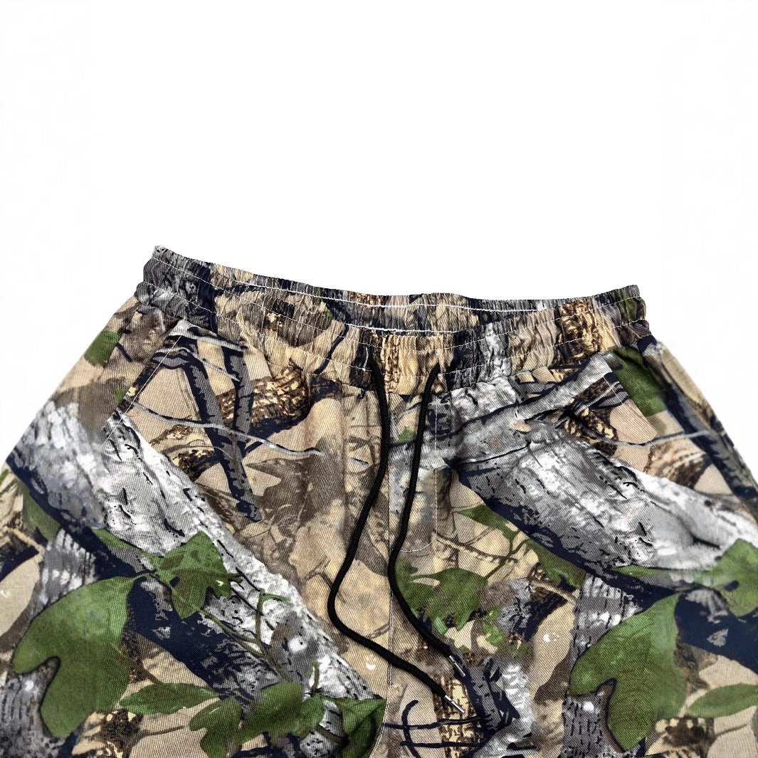 Herren Cargohose im angesagten Camouflage-Design mit elastischem Bund und praktischen Taschen R&B