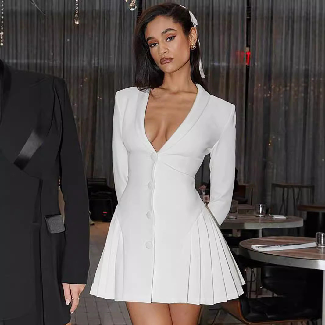 Damen Blazer-Kleid mit taillierter Silhouette und schwingendem Rock R&B