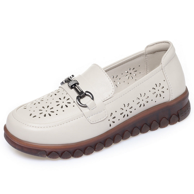 Damen Bequeme Mokassins mit luftiger Perforation und modischem Schmuckdetail R&B