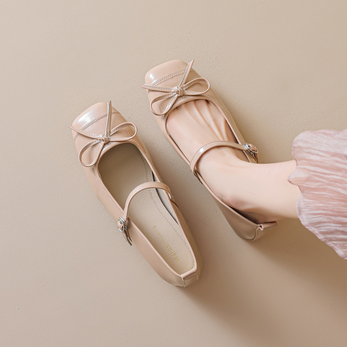 Damen Ballerinas mit eleganter Schleife und komfortablem Riemen