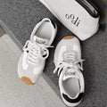 Damen Sportliche Sneaker mit weichem Veloursleder und rutschfester Sohle R&B