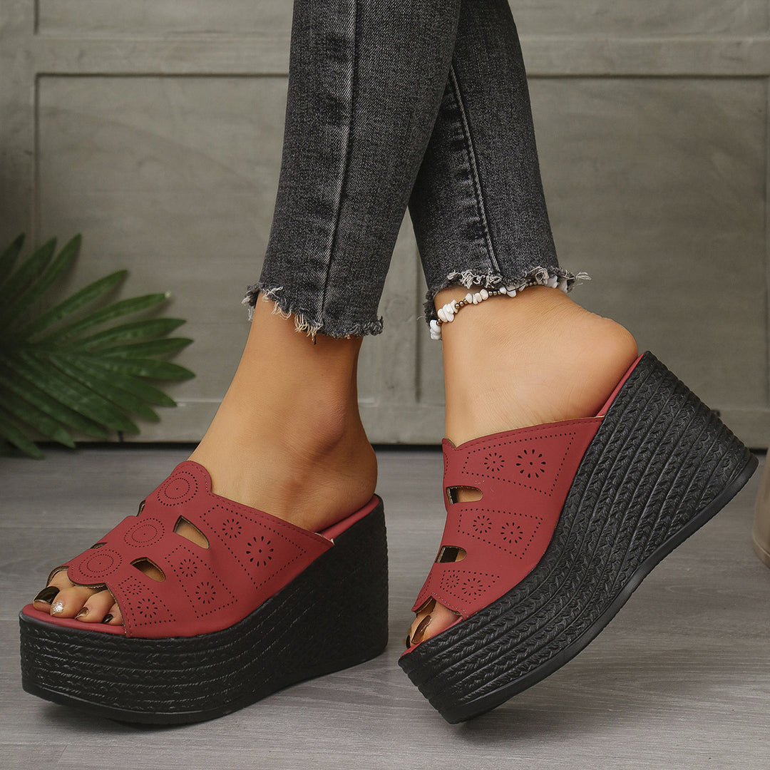 Damen Wedge-Pantoletten mit luftiger Lochstruktur und bequemer Fußbettung R&B