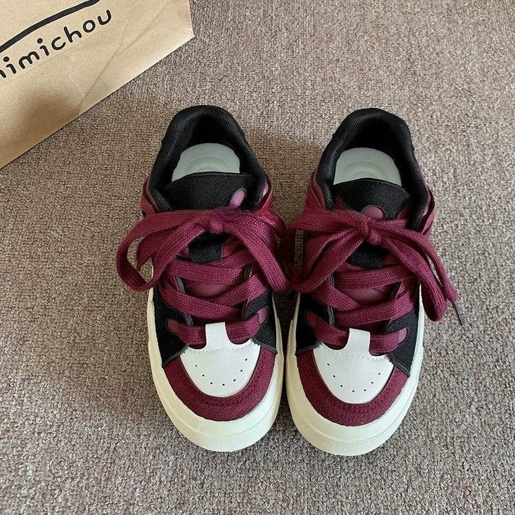 Damen Sportliche Sneaker mit modernen Akzenten und bequemer Dämpfung R&B