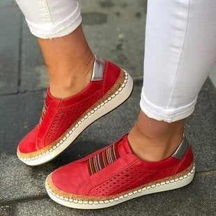 Damen Atmungsaktive Slip-On Sneakers mit modischem Lochdesign R&B