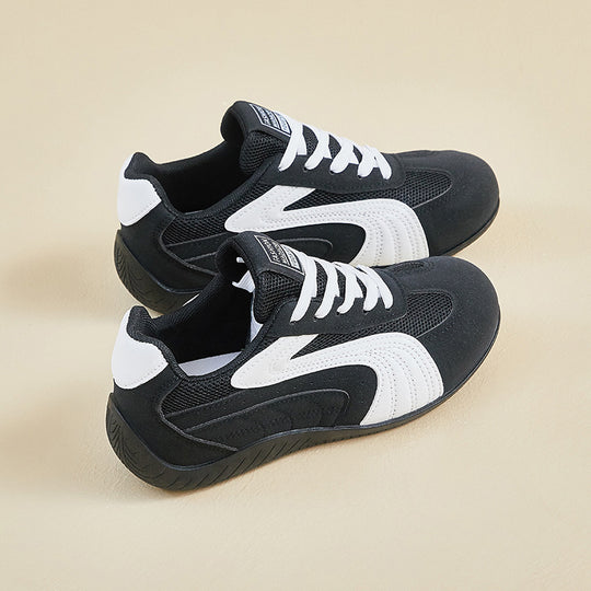 Damen High-Performance Sneakers mit rutschfester Laufsohle und atmungsaktiver Oberflächenstruktur R&B
