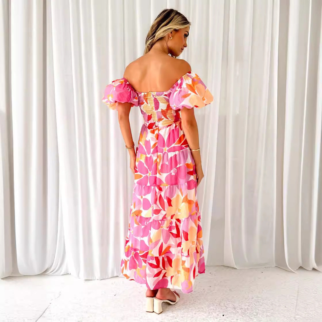 Damen Maxikleid mit voluminösen Puffärmeln und floralem Muster