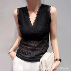 Damen Spitzen Tanktop mit V-Ausschnitt und romantischen Details R&B
