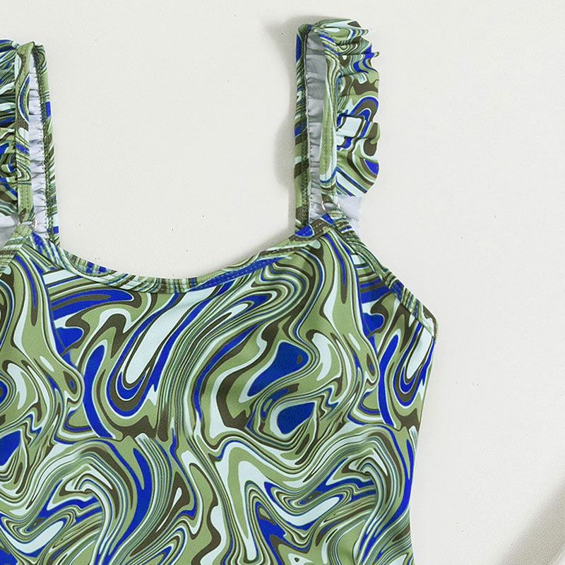 Damen Wickelkleid mit verspielten Rüschendetails und elegantem Muster R&B
