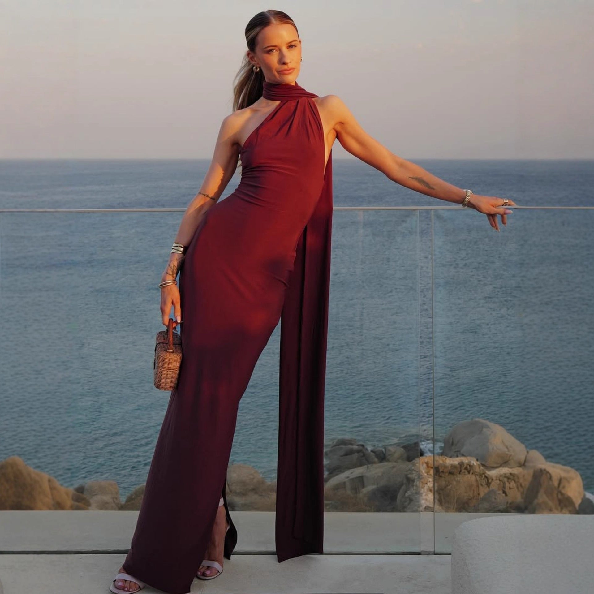 Damen Elegantes Maxikleid mit innovativem Wickeldesign und asymmetrischem Halterhals R&B