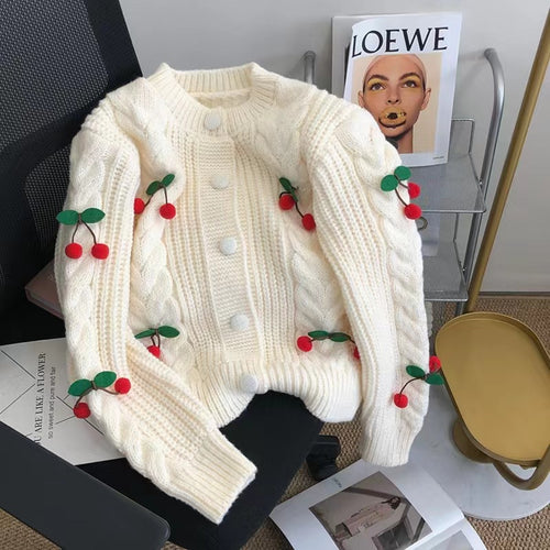 Damen Strickjacke mit verspieltem Kirschmotiv und eleganten Zopfmustern R&B