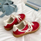 Damen Sneakers im sportlich-eleganten Retro-Design mit hochwertigen Material und bequemer Sohle R&B
