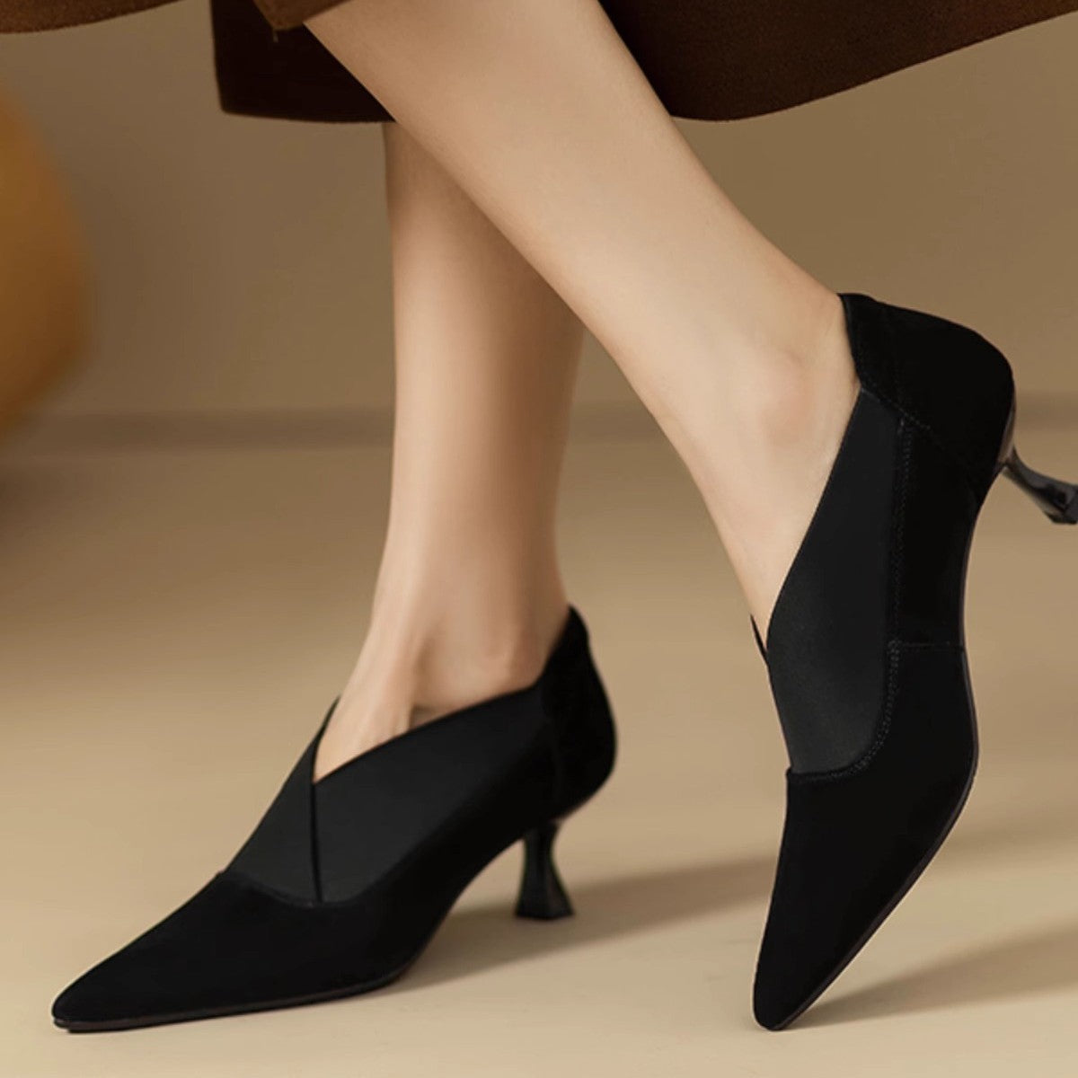 Damen elegante spitze Absatzschuhe mit geschwungenem Design R&B