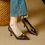 Damen elegante spitze Pumps mit raffinierter Schleifenapplikation