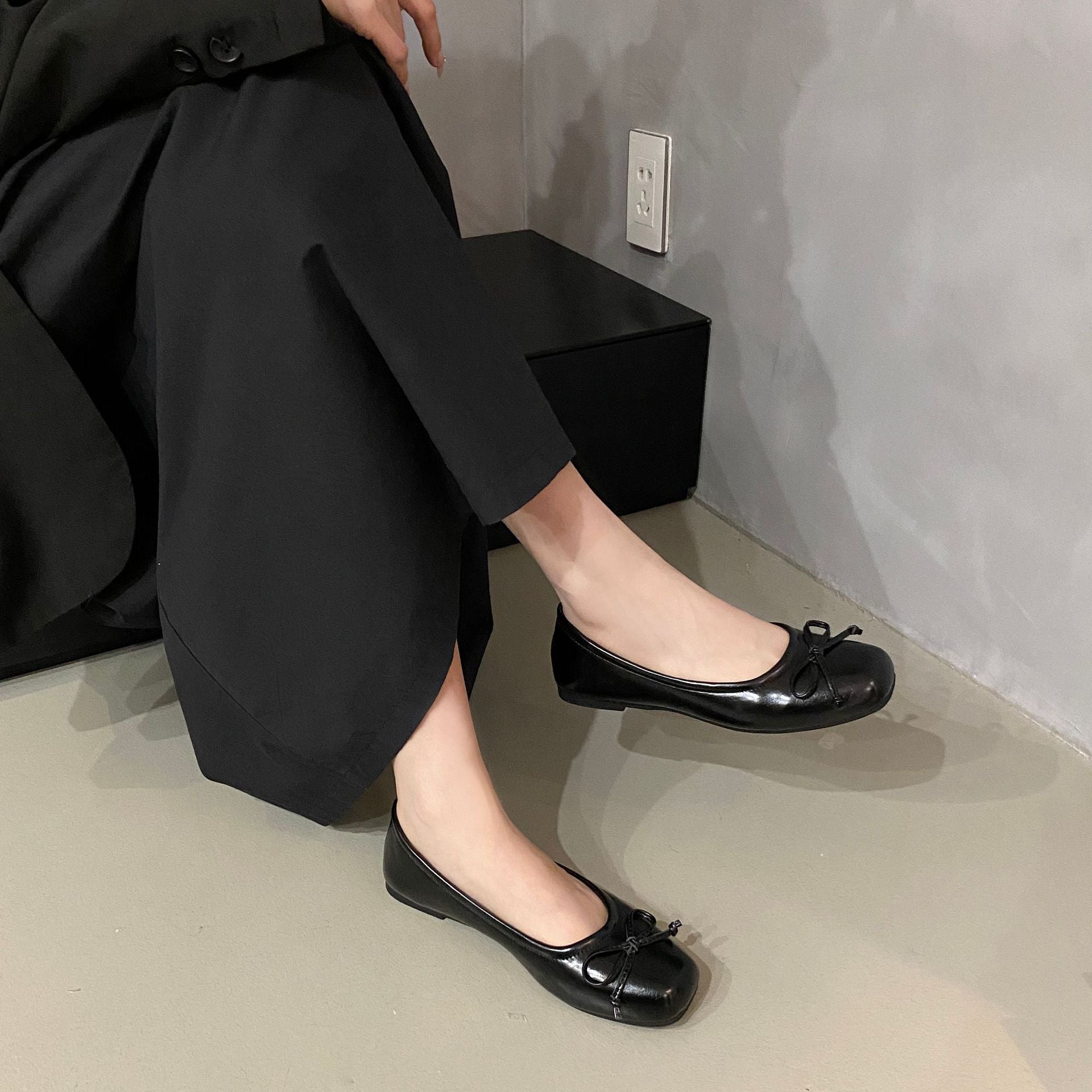 Damen Elegante und bequeme Ballerinas mit dekorativen Schleifen-Details R&B