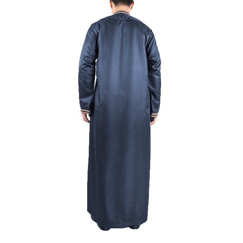 Herren traditionelles Langgewand mit dekorativer Stickerei und eleganter Knopfleiste R&B