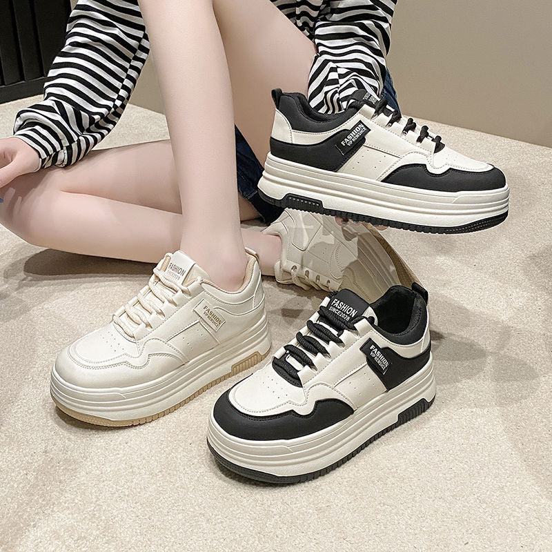 Damen Sneakers mit modernem Plateau-Design und atmungsaktiver Innenstruktur R&B
