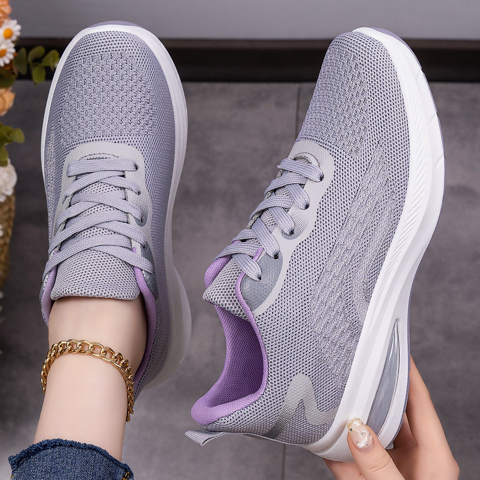 Damen Sportliche Laufschuhe mit atmungsaktivem Mesh-Obermaterial und dämpfender Sohle R&B