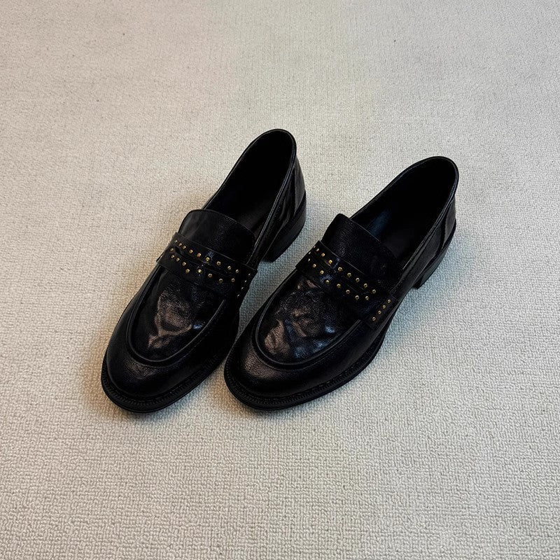 Damen elegante Mokassins mit modischer Nietenverzierung R&B
