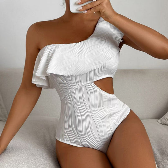 Damen Einteiler Badeanzug mit asymmetrischem Schnitt und geschwungenen Rüschendetails R&B