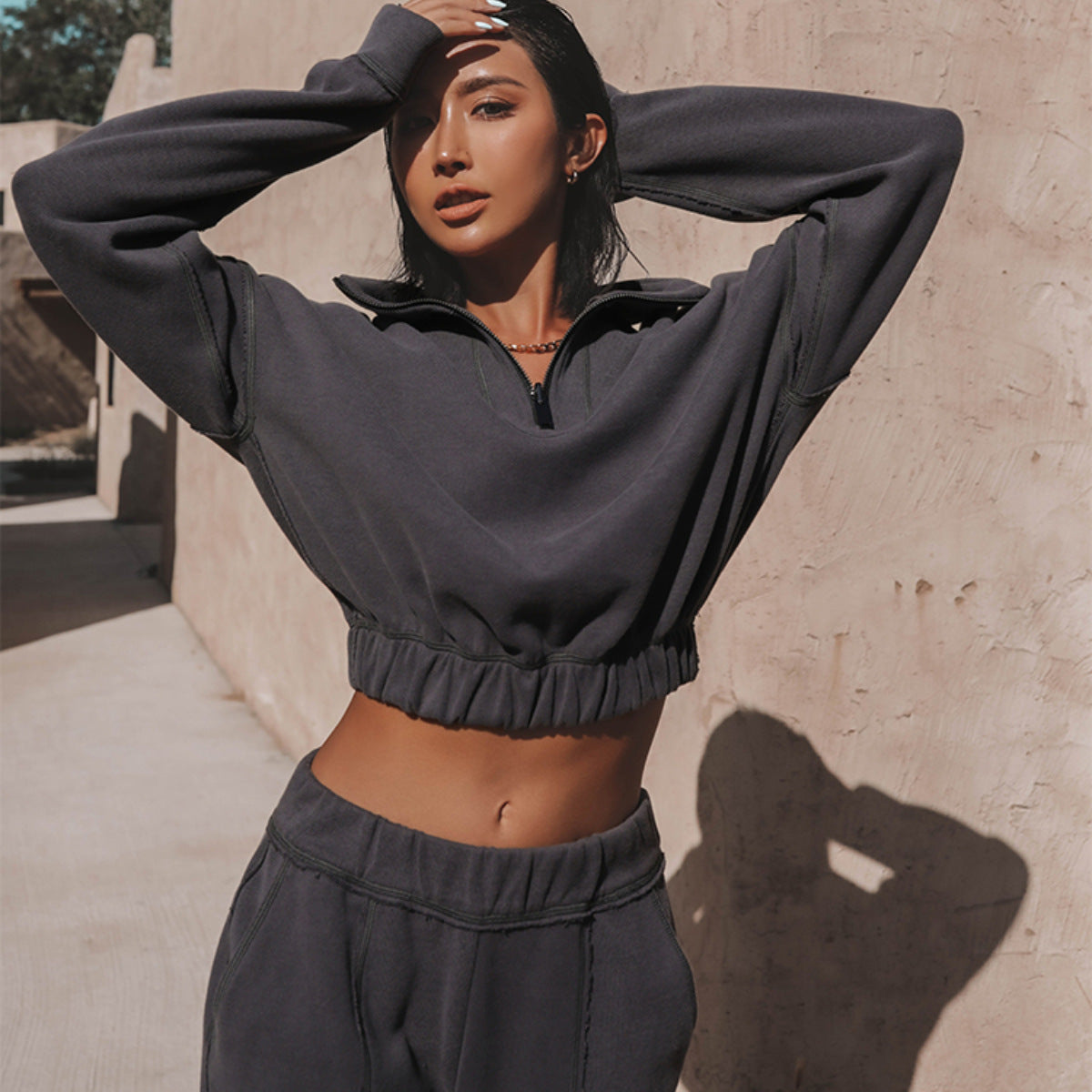 Damen lässiger Hoodie mit Reißverschluss und Rüschensaum R&B