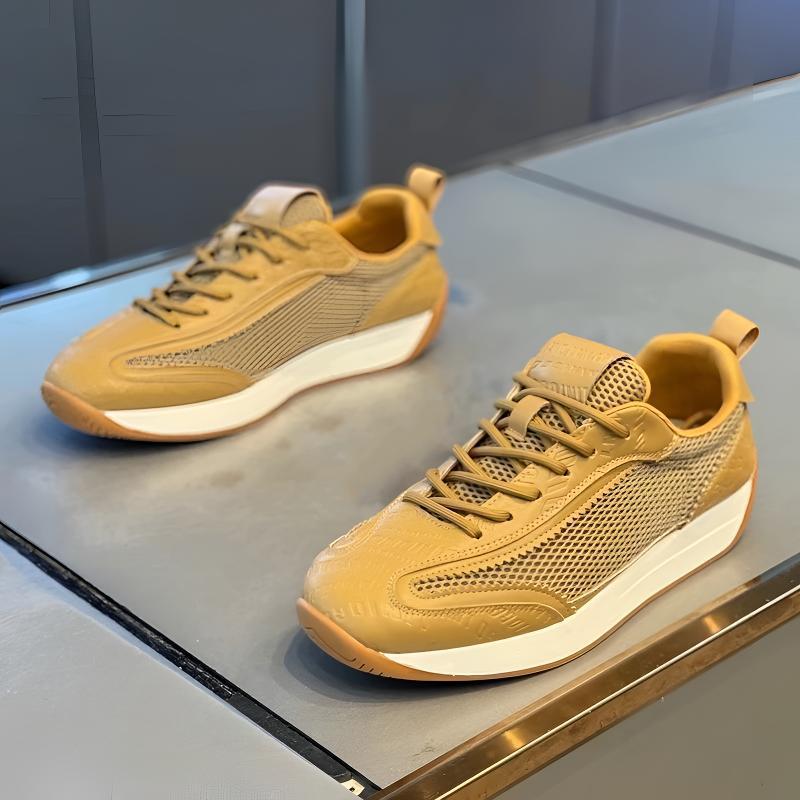 Damen Sportliche und modische Sneakers mit atmungsaktiver Oberflächenstruktur R&B